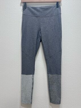 Outdoor Voices Gray Colorblock Leggings Size Small Yoga Athleisure Gym
